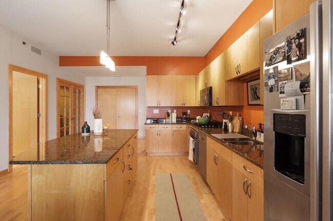 Foto del edificio - 401 N 2nd St