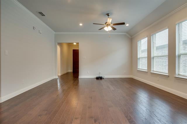 Foto del edificio - 605 Boardwalk Way