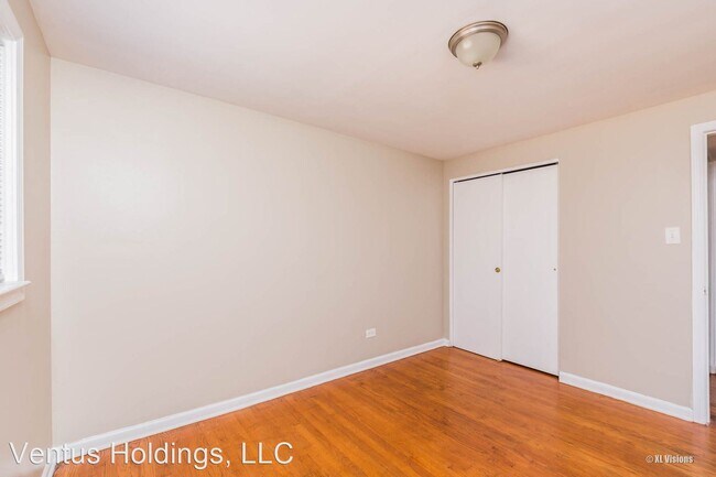 Foto del edificio - 2806 E 76th Pl