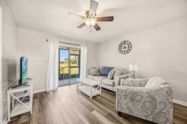 Building Photo - "Charming 2-Bed, 2-Bath Villa in Lake Shore Condominiums"