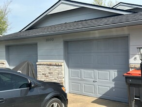 Building Photo - 2000 Cypress Pl