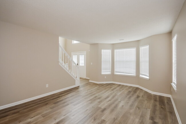 Foto del edificio - 2105 Bradford Pear Cir SE