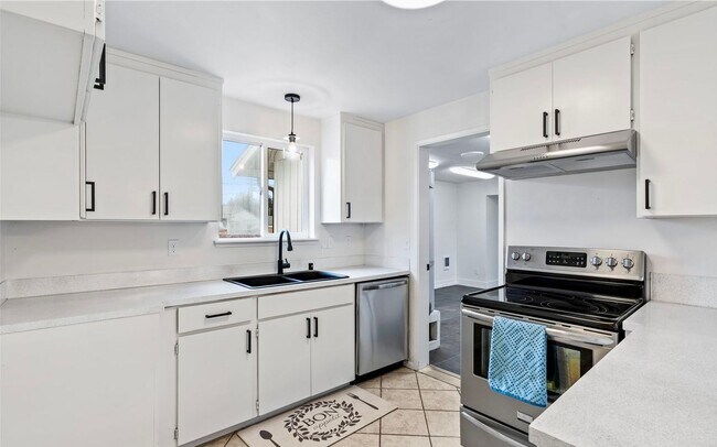 Foto del edificio - 7245 S Prospect St