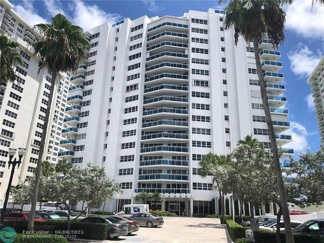 Building Photo - 3430 Galt Ocean Dr