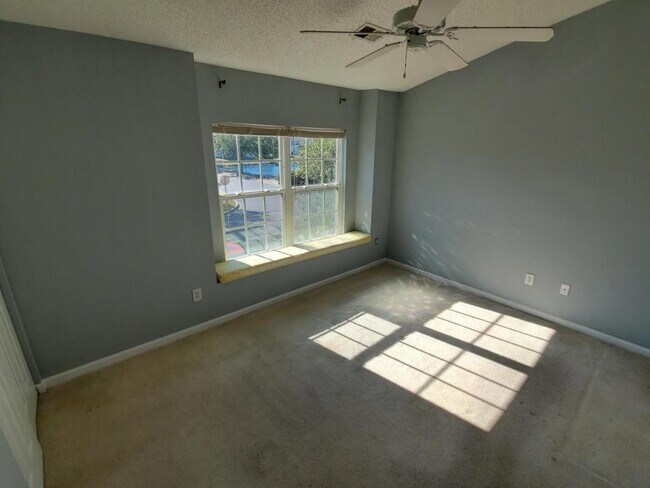 Foto del edificio - 3504 Evergreen Way