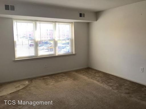 Foto del edificio - 3360 Chichester Ave