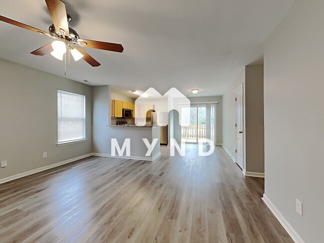 Building Photo - 206 English Hills Dr