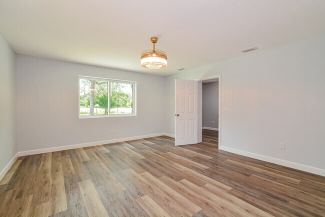 Building Photo - 37420 New York Ave