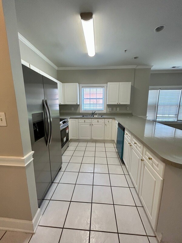Foto del edificio - 9050 Meadow Vista Rd