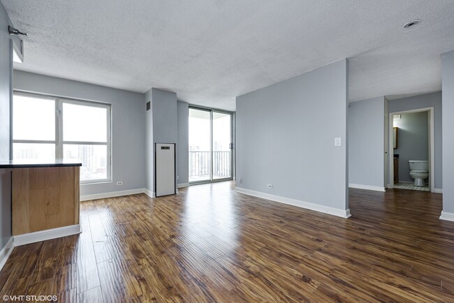 Foto del edificio - 1212 N La Salle Dr
