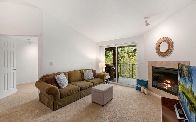 Foto del edificio - 730 NW 185th Ave
