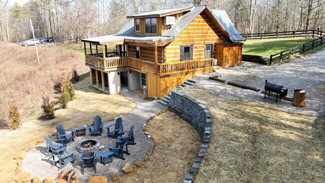 Foto del edificio - 2635 Tar Ridge Rd