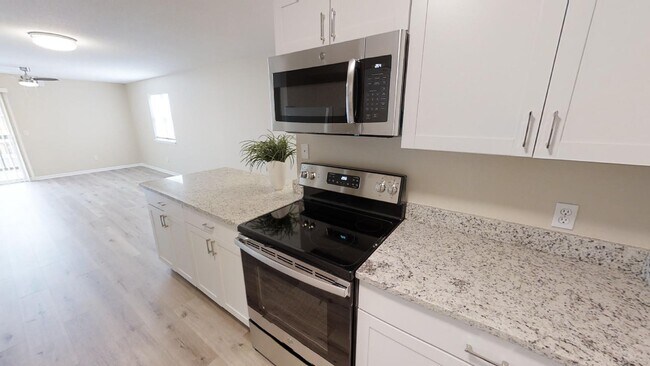 Foto del edificio - 1150 E 51st St