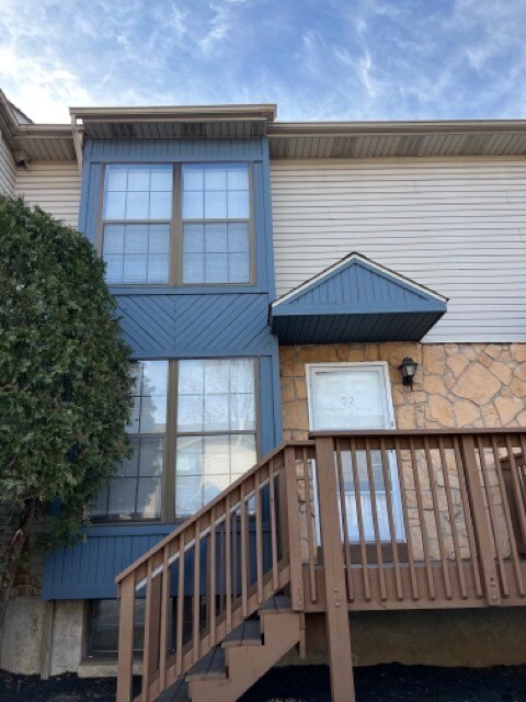 Building Photo - 7925 Ridge Ave