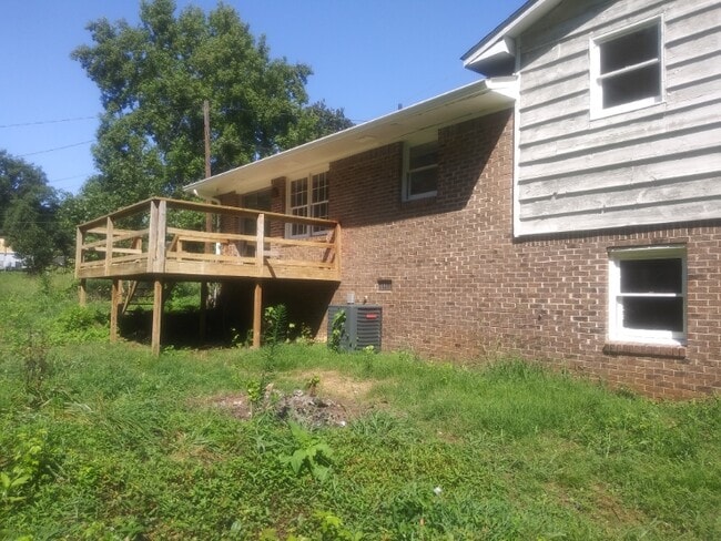 Photo - 3150 Sandy Plains Rd House