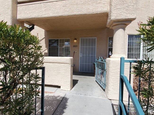 Foto del edificio - 8410 Eldora Ave