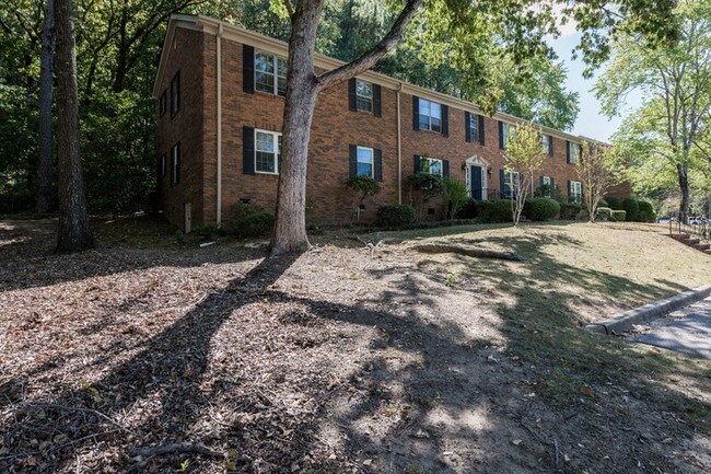 Building Photo - 2212a Montreat Cir