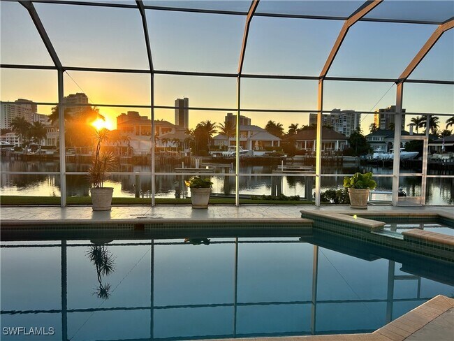 Foto del edificio - 4459 Crayton Rd