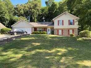 Building Photo - 6400 Bradley Park Dr