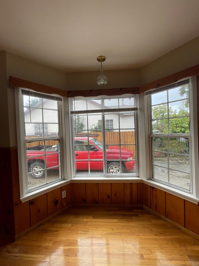 Bay window in living room - 3538 W 118th Pl