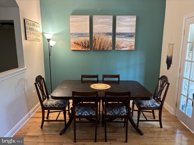 Building Photo - 48376 Sunburst Dr