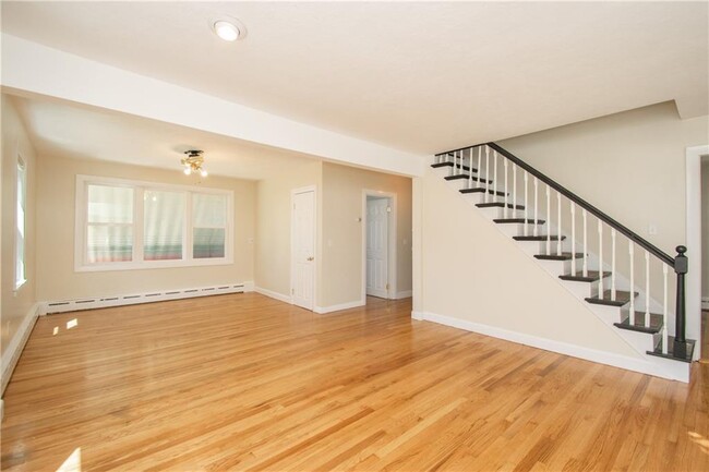 Building Photo - 64 Holliston Ave