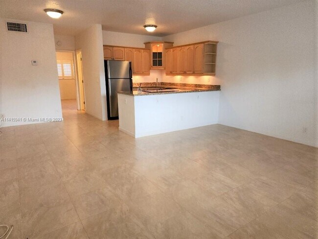 Foto del edificio - 2665 Middle River Dr