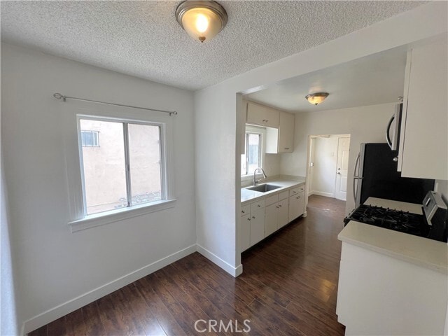 Building Photo - 3507 Edgehill Dr