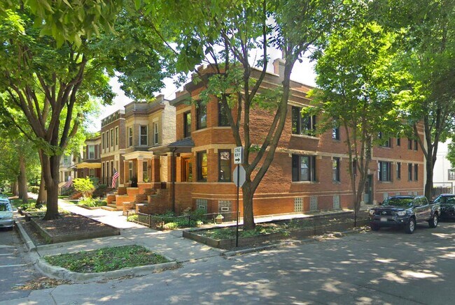 Building Photo - 4319 N Hoyne Ave