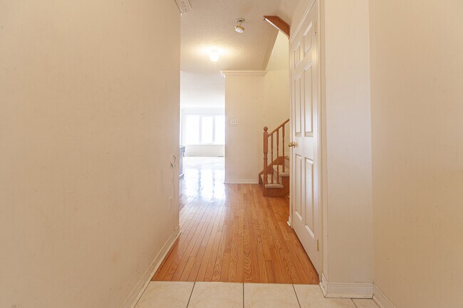 Photo du bâtiment - 75 Rockgarden Trail