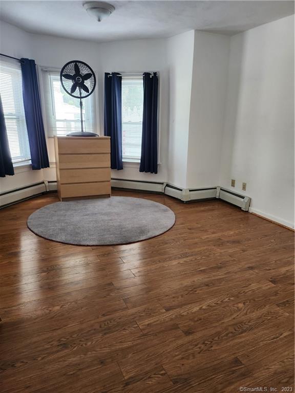 Foto del edificio - 451 Circular Ave