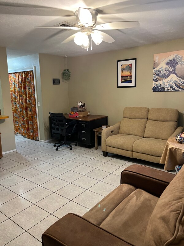 Foto del edificio - 25028 Harbor View Rd