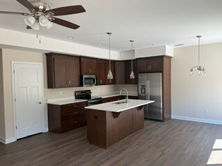 Foto del edificio - Sandy Ridge Road