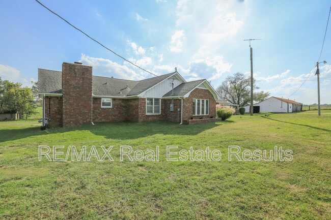 Photo - 1741 E 1st Ave Apartment