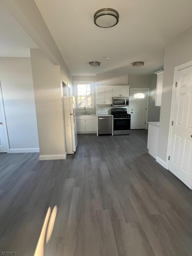 Building Photo - 149-151 Atlantic St