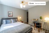 Foto principal - Private bedroom in 6 bed/4 bath Home