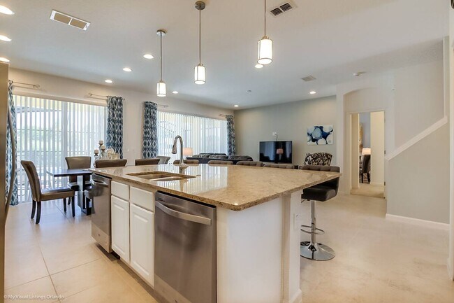 Foto del edificio - 5204 Oakbourne Ave