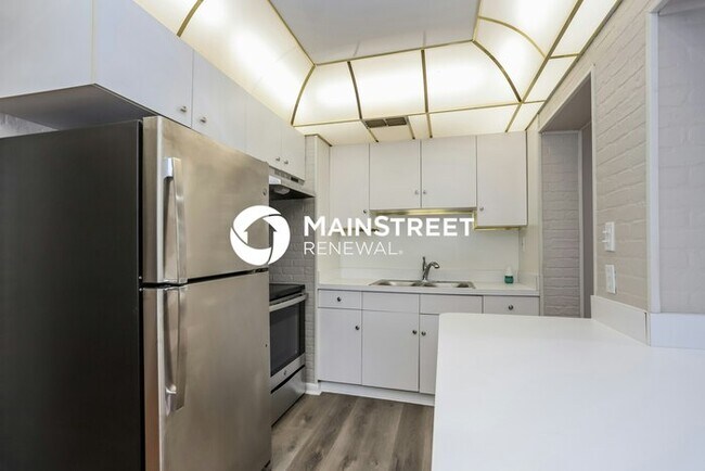 Foto del edificio - 3 Bedroom Pet-Friendly Home in TAMPA, FL w...