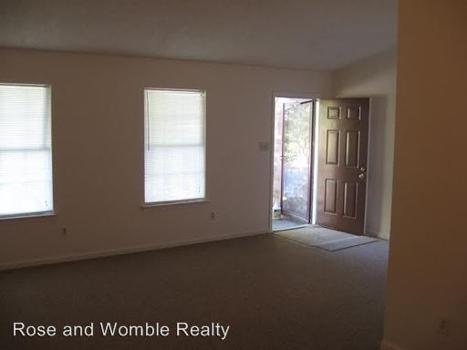 Building Photo - 1225 Leander Dr