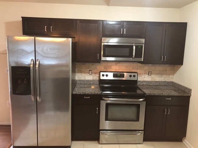 Building Photo - Hidden Haven