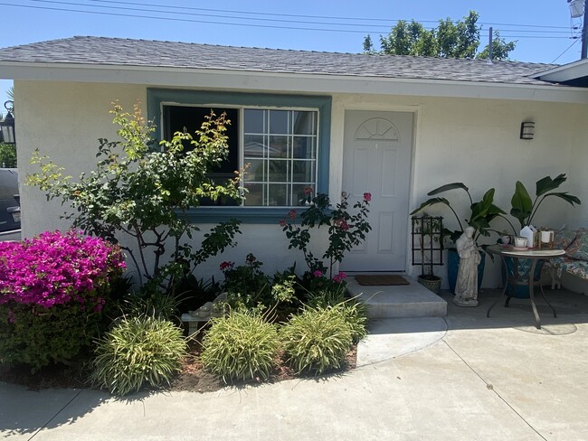 Foto del edificio - 7914 Malvern Ave