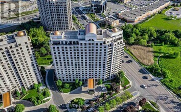 Building Photo - 9235 Jane St