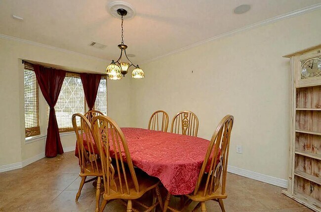 Foto del edificio - 3202 Bayou Dr