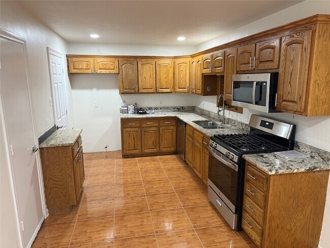 Foto del edificio - 1309 Velma St