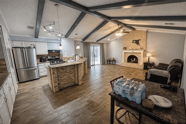 Foto del edificio - 6506 Forest Grove