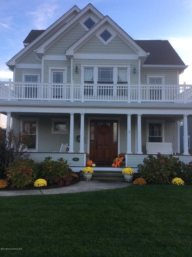 13 Union Ave, Spring Lake, NJ 07762 House for Rent in Spring Lake, NJ