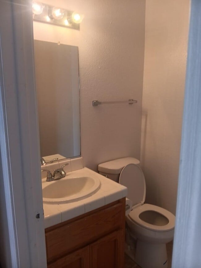 Building Photo - 520 San Pablo Ct