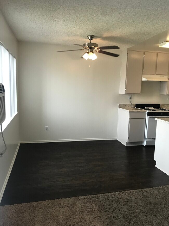 Villa Sierra Apartments Apartments in Palmdale, CA