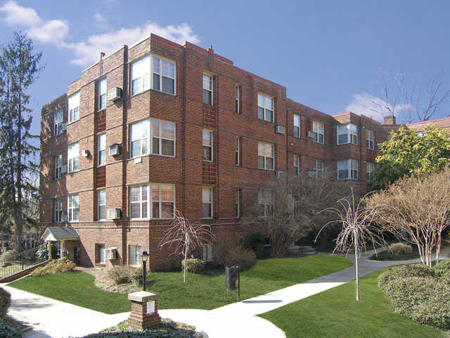 Foto principal - Spring Garden Apartments