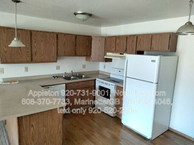 Foto del edificio - 139 E Mitchell Ave